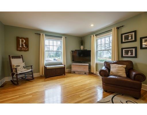225 Centre St, Danvers, MA 01923 photo 5