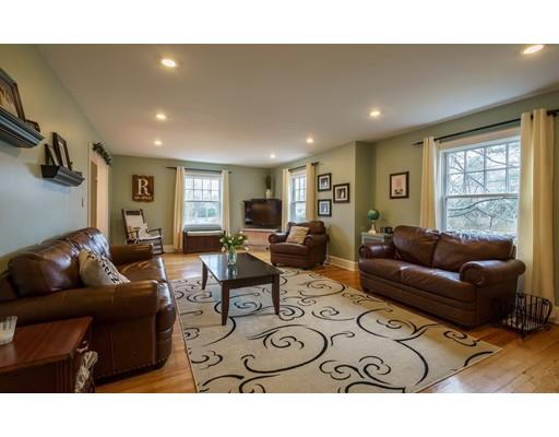 225 Centre St, Danvers, MA 01923 photo 3