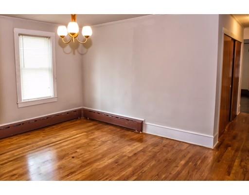 337 Lindsey St, Fall River, MA 02720 photo 9