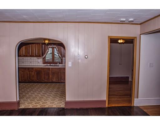 337 Lindsey St, Fall River, MA 02720 photo 3