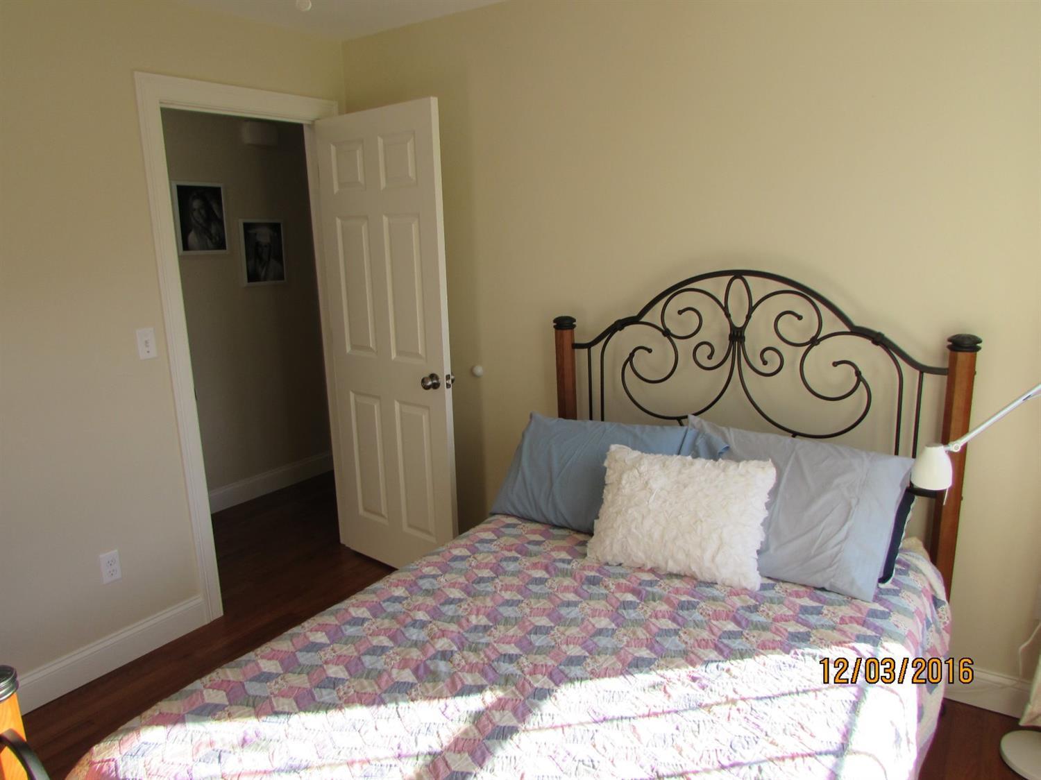 4 Brittany Dr, Wareham, MA 02571 photo 9