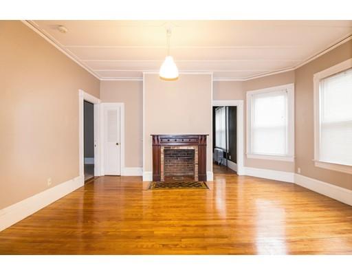 371 Prospect St, Fall River, MA 02720 photo 5