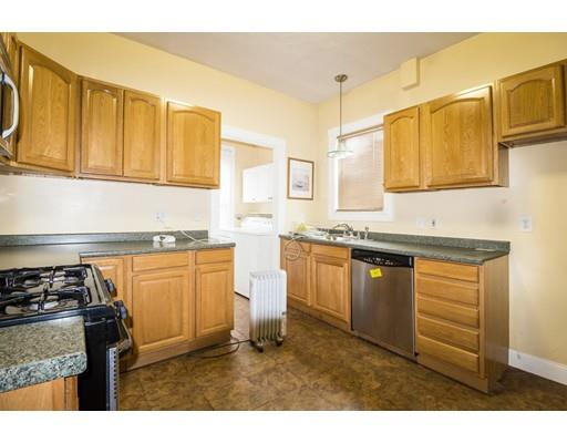 371 Prospect St, Fall River, MA 02720 photo 8