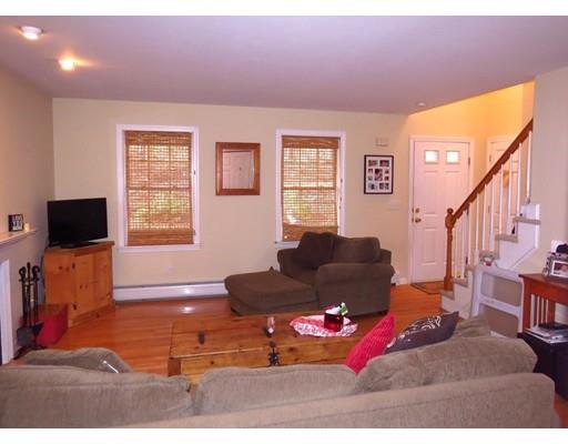 11 Smith Rd, Sutton, MA 01590 photo 4