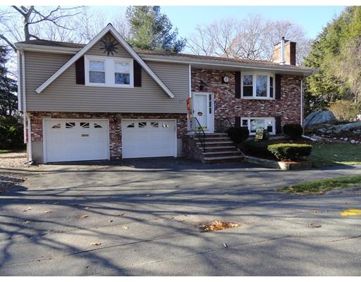 2 Fieldstone Dr, Stoneham, MA 02180 photo 1