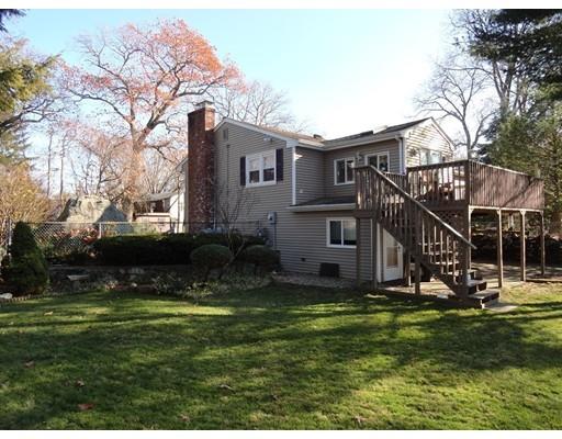 2 Fieldstone Dr, Stoneham, MA 02180 photo 16