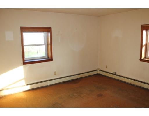 397 Tower St, Fall River, MA 02721 photo 9