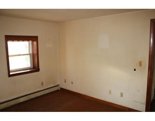 397 Tower St, Fall River, MA 02721 photo 15
