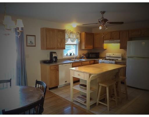 40 Miller St, Fall River, MA 02721 photo 8
