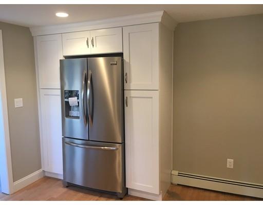 23 Summit Ave, Saugus, MA 01906 photo 4