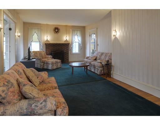 5 Danforth Ave, Saugus, MA 01906 photo 3