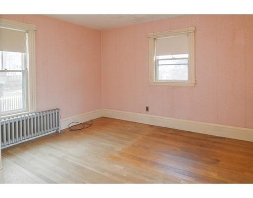 5 Danforth Ave, Saugus, MA 01906 photo 16