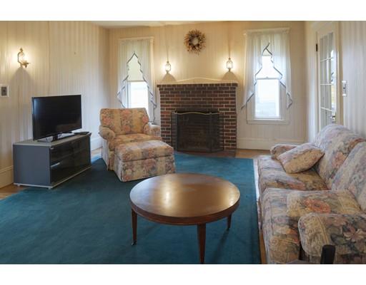 5 Danforth Ave, Saugus, MA 01906 photo 4