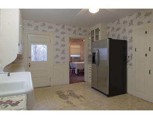 5 Danforth Ave, Saugus, MA 01906 photo 12
