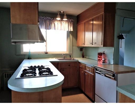 3 Doane St, Marblehead, MA 01945 photo 8