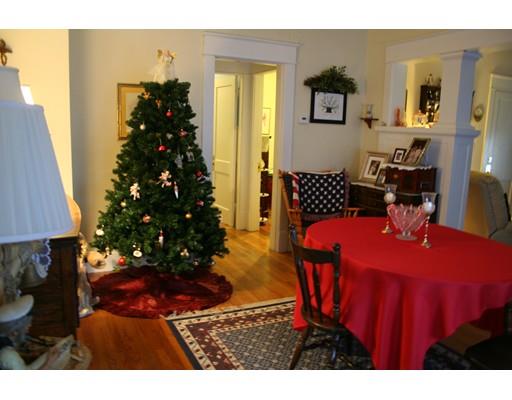 563 Broadway St, Chicopee, MA 01020 photo 5