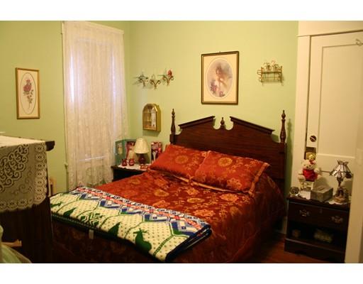 563 Broadway St, Chicopee, MA 01020 photo 8