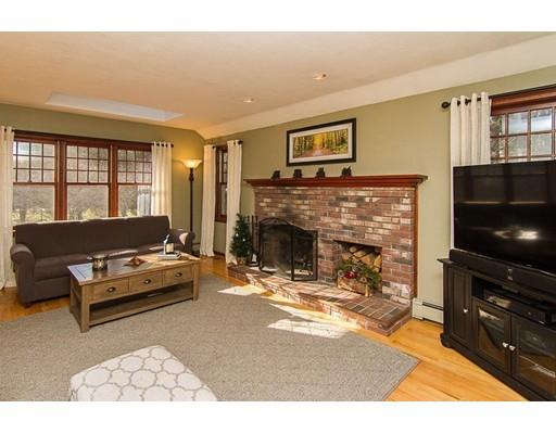 11 Downing St, Walpole, MA 02081 photo 13