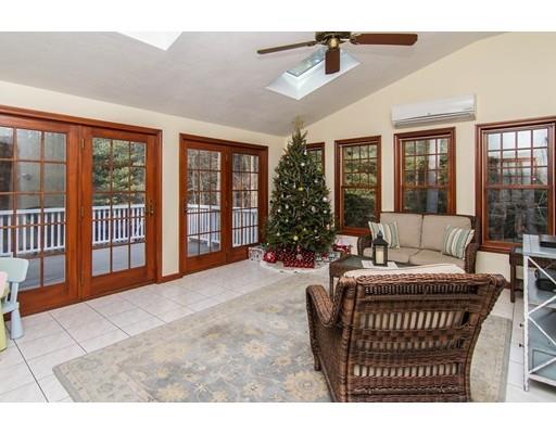11 Downing St, Walpole, MA 02081 photo 16