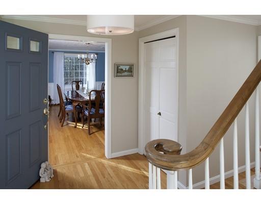 2 Saw Mill Pond Rd, Hingham, MA 02043 photo 4