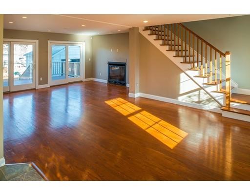 15 Appleton St, Danvers, MA 01923 photo 8