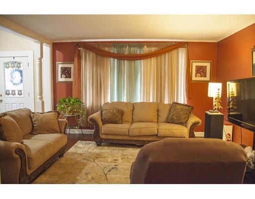 36 Phillips St, Lawrence, MA 01843 photo 1
