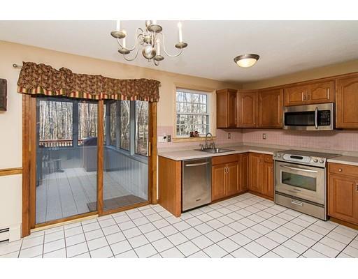 4 Carpenter Hill Rd #A, Mendon, MA 01756 photo 3
