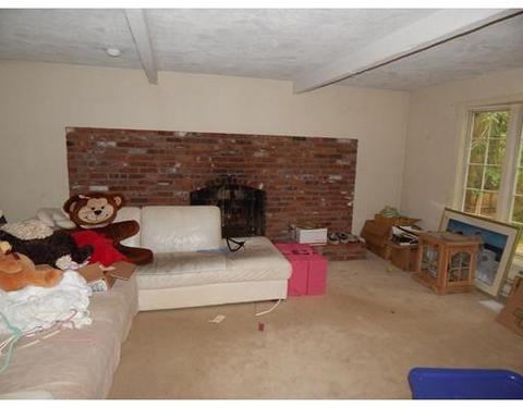 1237 Edgell Rd, Framingham, MA 01701 photo 11
