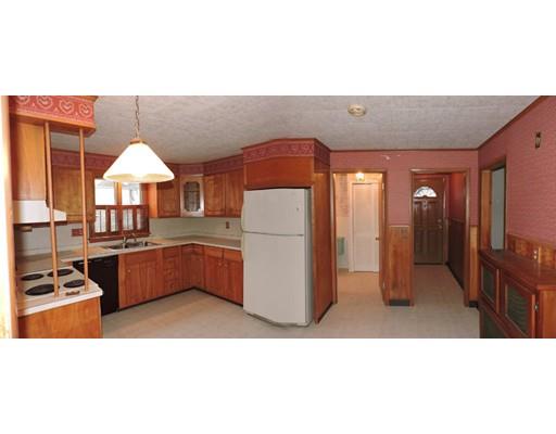 13 Crown St, Webster, MA 01570 photo 30