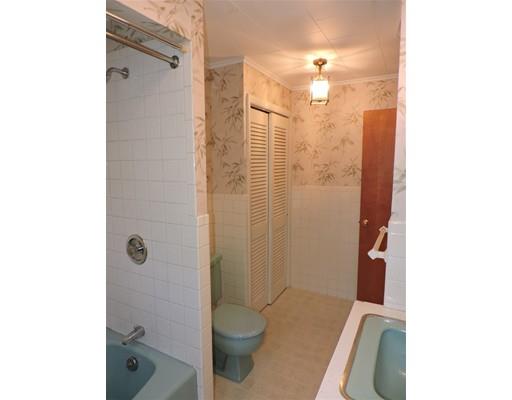 13 Crown St, Webster, MA 01570 photo 26