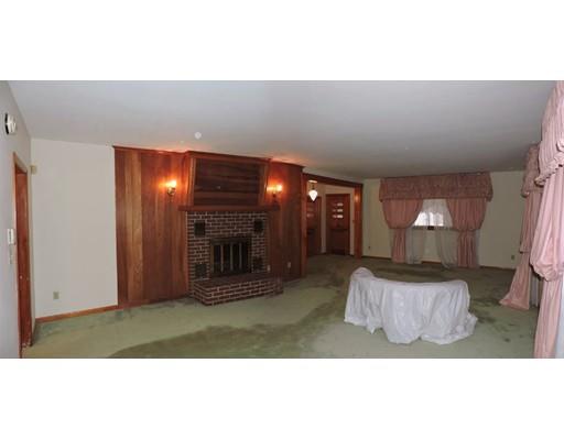 13 Crown St, Webster, MA 01570 photo 29