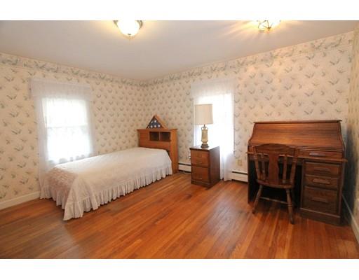 53 Eureka St, Worcester, MA 01603 photo 7