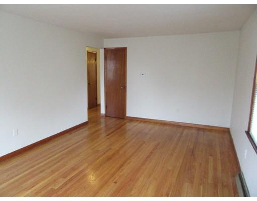 178 Redlands St, Springfield, MA 01104 photo 23