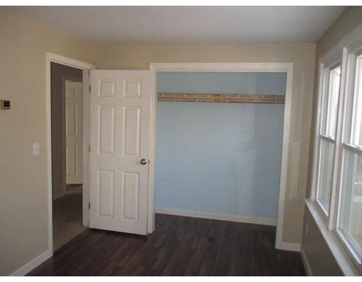10 Vincent Cir, Worcester, MA 01604 photo 11