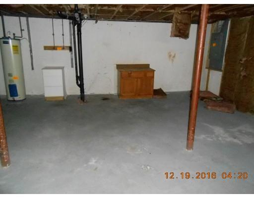 90 Newfield Rd, Springfield, MA 01119 photo 16