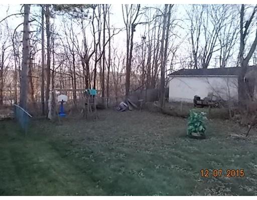 136 Emerald St, Gardner, MA 01440 photo 2
