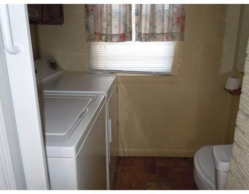 25 Itendale St, Springfield, MA 01108 photo 10