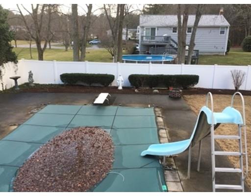 142 Hall St, Raynham, MA 02767 photo 8