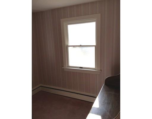 34 Markham Cir, Ayer, MA 01432 photo 11