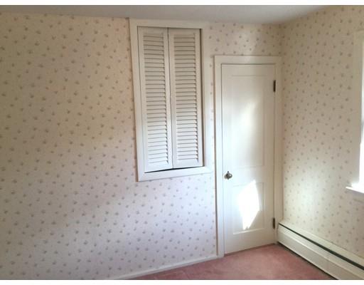 34 Markham Cir, Ayer, MA 01432 photo 12
