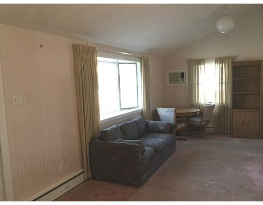 34 Markham Cir, Ayer, MA 01432 photo 10