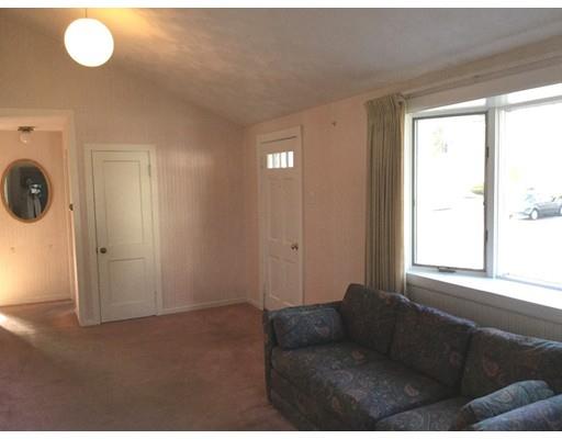 34 Markham Cir, Ayer, MA 01432 photo 8