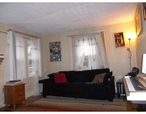 328 Mill St, Worcester, MA 01602 photo 3