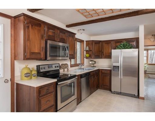 146 East St, Upton, MA 01568 photo 12