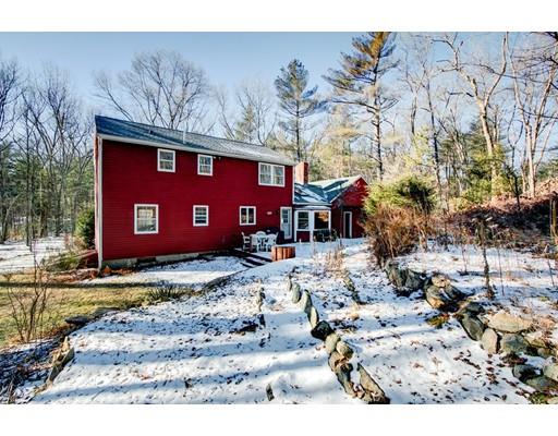 146 East St, Upton, MA 01568 photo 6