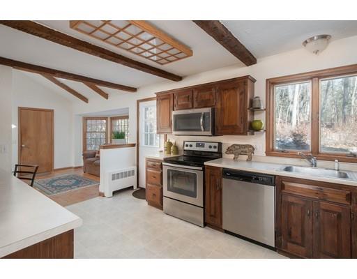 146 East St, Upton, MA 01568 photo 14