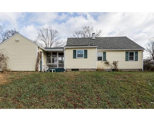 110 Old Brook Rd, Springfield, MA 01118 photo 15