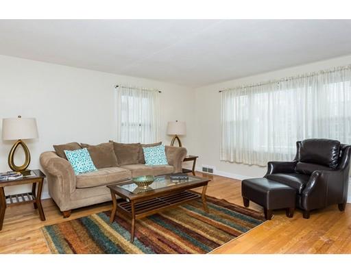110 Old Brook Rd, Springfield, MA 01118 photo 3