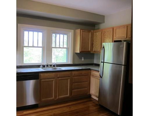 21 Campus Pl, Springfield, MA 01109 photo 15