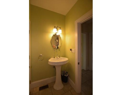 16 Shaw Rd, Fairhaven, MA 02719 photo 8